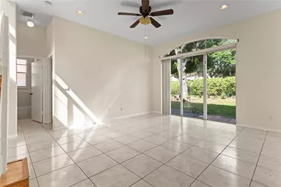 2215 NW 76th Terrace, Pembroke Pines, FL 33024 - Photo 21
