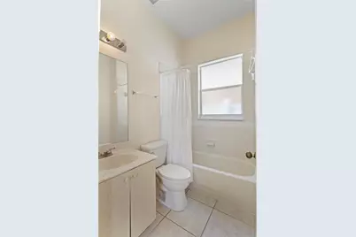 2215 NW 76th Terrace, Pembroke Pines, FL 33024 - Photo 29