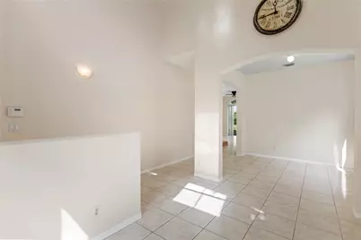 2215 NW 76th Terrace, Pembroke Pines, FL 33024 - Photo 11