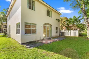 2215 NW 76th Terrace, Pembroke Pines, FL 33024 - Photo 57