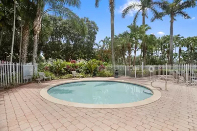 2215 NW 76th Terrace, Pembroke Pines, FL 33024 - Photo 65