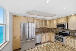 800 SE 20th Ave, Deerfield Beach, FL 33441 - Photo 7