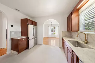 315 Hawthorne Dr, Lake Park, FL 33403 - Photo 11
