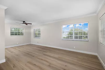 2701 NE 6th Avenue, Wilton Manors, FL 33334 - Photo 3