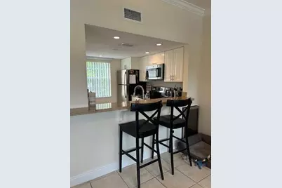 1040 Lake Shore Drive #105, Lake Park, FL 33403 - Photo 3