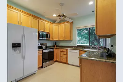 3390 SE Putnam Court, Stuart, FL 34997 - Photo 11