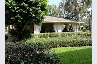 5186 NE 6th Avenue #707, Oakland Park, FL 33334 - Photo 1