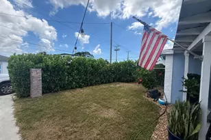 1209 W 34th St, Riviera Beach, FL 33404 - Photo 3