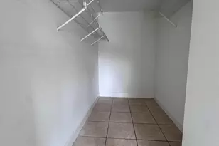 3610 N 56th Ave, Hollywood, FL 33021 - Photo 13