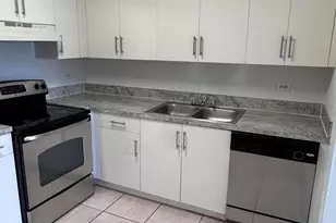 3610 N 56th Ave, Hollywood, FL 33021 - Photo 11