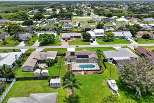 661 SE Crescent Ave, Port Saint Lucie, FL 34984 - Photo 37