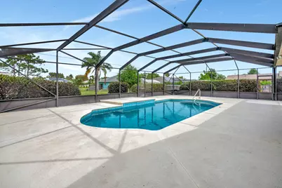 661 SE Crescent Avenue, Port Saint Lucie, FL 34984 - Photo 29