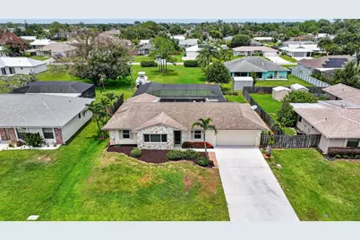 661 SE Crescent Avenue, Port Saint Lucie, FL 34984 - Photo 31