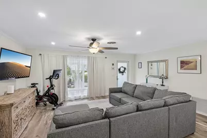 500 SE 8th Avenue, Deerfield Beach, FL 33441 - Photo 13