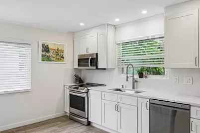 500 SE 8th Avenue, Deerfield Beach, FL 33441 - Photo 7