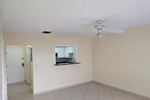 105 S Riverside Dr, Pompano Beach, FL 33062 - Photo 15