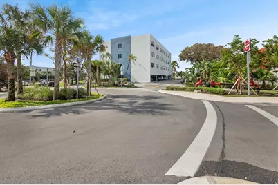 105 S Riverside Drive #402, Pompano Beach, FL 33062 - Photo 3