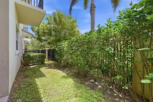 6993 Pines Cir, Coconut Creek, FL 33073 - Photo 29