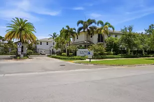 6993 Pines Cir, Coconut Creek, FL 33073 - Photo 31