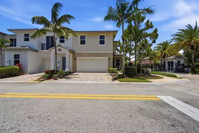 6993 Pines Circle, Coconut Creek, FL 33073 - Photo 7