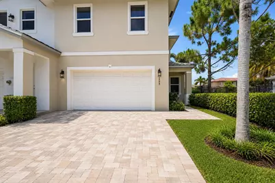 6993 Pines Circle, Coconut Creek, FL 33073 - Photo 37