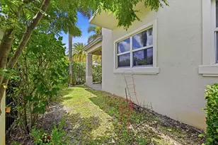 6993 Pines Cir, Coconut Creek, FL 33073 - Photo 29