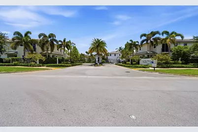 6993 Pines Circle, Coconut Creek, FL 33073 - Photo 31