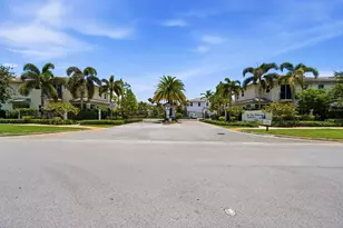 6993 Pines Cir, Coconut Creek, FL 33073 - Photo 31