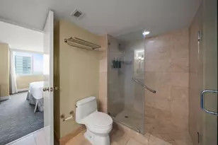 2670 E Sunrise Blvd, Fort Lauderdale, FL 33304 - Photo 47