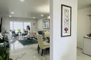 9330 S Sunrise Lakes Blvd, Sunrise, FL 33322 - Photo 5