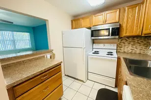 86 Markham E, Deerfield Beach, FL 33442 - Photo 9