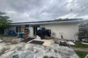 6218 NW 17th St, Margate, FL 33063 - Photo 15