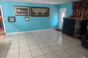 6218 NW 17th St, Margate, FL 33063 - Photo 5