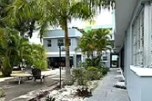 112 Lake Ave, Lake Worth Beach, FL 33460 - Photo 13