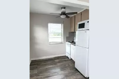 112 Lake Avenue #12, Lake Worth Beach, FL 33460 - Photo 3