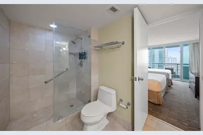 2670 E Sunrise Boulevard #1201, Fort Lauderdale, FL 33304 - Photo 23