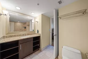 2670 E Sunrise Blvd, Fort Lauderdale, FL 33304 - Photo 23