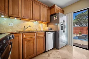 2874 Waterford Dr S, Deerfield Beach, FL 33442 - Photo 11