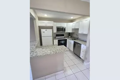318 N Seville N #318, Delray Beach, FL 33446 - Photo 5