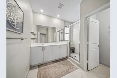 11968 NW 47th Manor, Coral Springs, FL 33076 - Photo 15