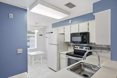 14898 Wedgefield Drive #208, Delray Beach, FL 33446 - Photo 9