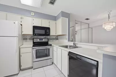 14898 Wedgefield Drive #208, Delray Beach, FL 33446 - Photo 7