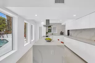 1903 Bay Dr, Pompano Beach, FL 33062 - Photo 17