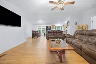 194 Keuka Rd, Interlachen, FL 32148 - Photo 5