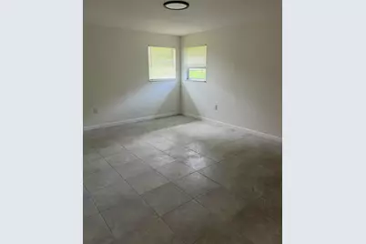 8956 SE 65th Way SE, Okeechobee, FL 34974 - Photo 11