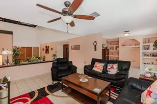4961 SW 94th Ave, Cooper City, FL 33328 - Photo 9