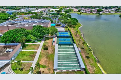 249 Burgundy F, Delray Beach, FL 33484 - Photo 29