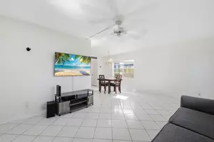 249 Burgundy F, Delray Beach, FL 33484 - Photo 19
