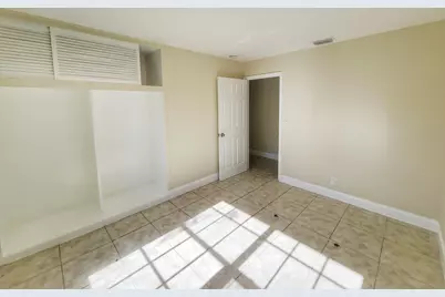 420 Blue Heron Boulevard #2, West Palm Beach, FL 33404 - Photo 5