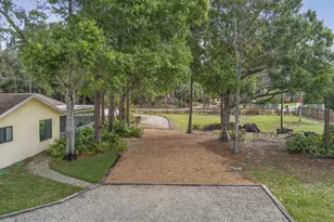 749 W Rambling Dr, Wellington, FL 33414 - Photo 29